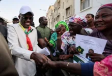 Short election campaign in Senegal begins following polling place delays